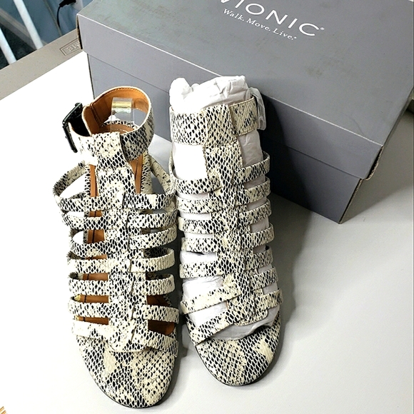 Vionic Sami Snakeskin Leather Strappy Stacked Heel Coushioned Gladiator Sandals - Picture 10 of 16